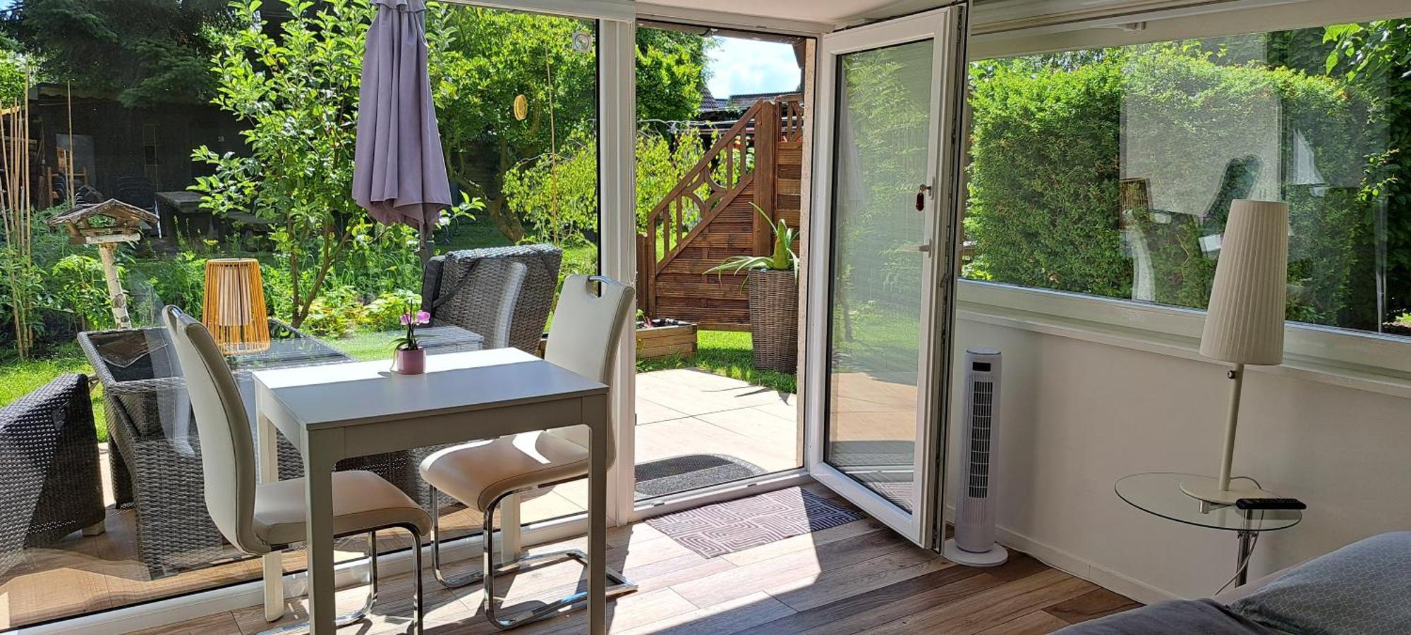 All-in-one Mit Eigener Sonnenterrasse Im Garten Apartment *